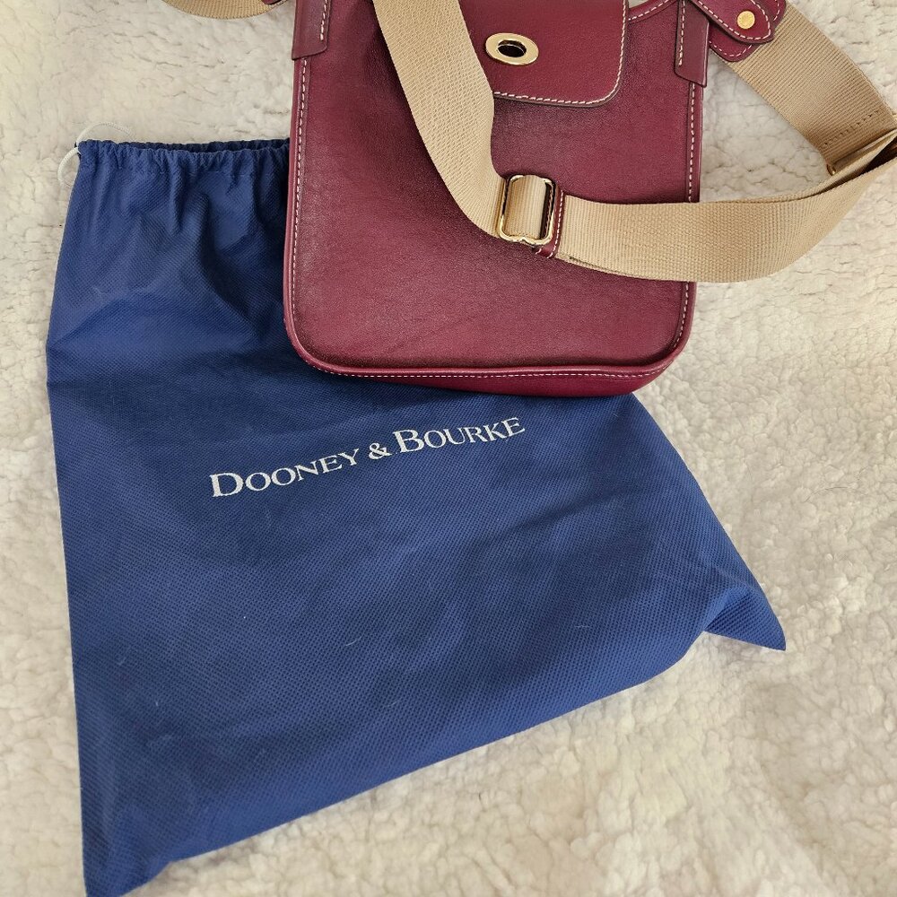 Dooney and Bourke handbag